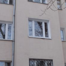 Квартира с разными стандартными окнами по количеству створок