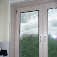 Пластиковые откосы ламинированы в цвет Дуб Шеффилд